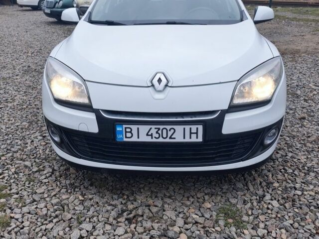 Білий Рено Меган, об'ємом двигуна 1.5 л та пробігом 220 тис. км за 7500 $, фото 1 на Automoto.ua