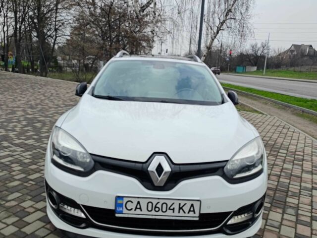 Белый Рено Меган, объемом двигателя 1.5 л и пробегом 331 тыс. км за 8100 $, фото 1 на Automoto.ua