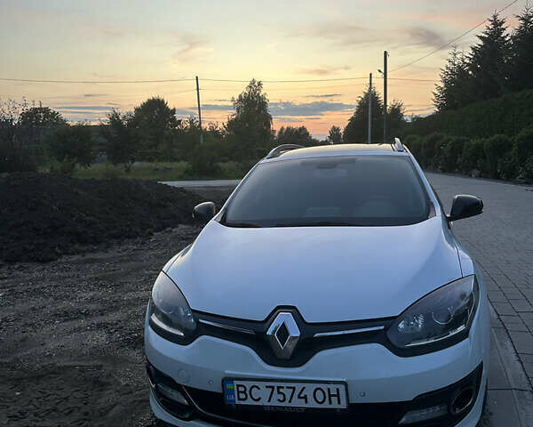 Белый Рено Меган, объемом двигателя 1.6 л и пробегом 185 тыс. км за 8300 $, фото 1 на Automoto.ua