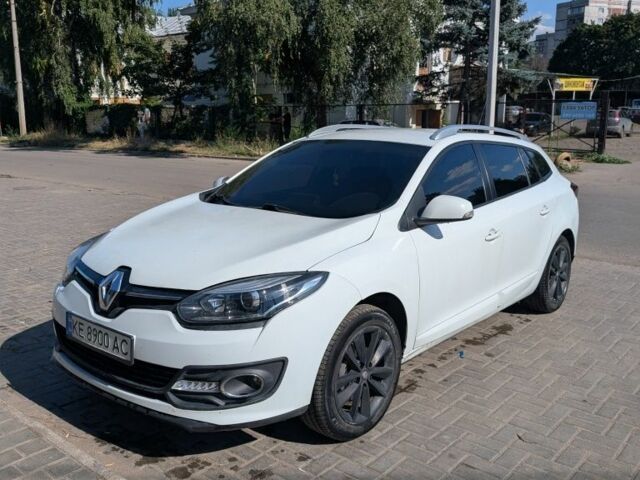 Белый Рено Меган, объемом двигателя 1.5 л и пробегом 375 тыс. км за 6999 $, фото 1 на Automoto.ua