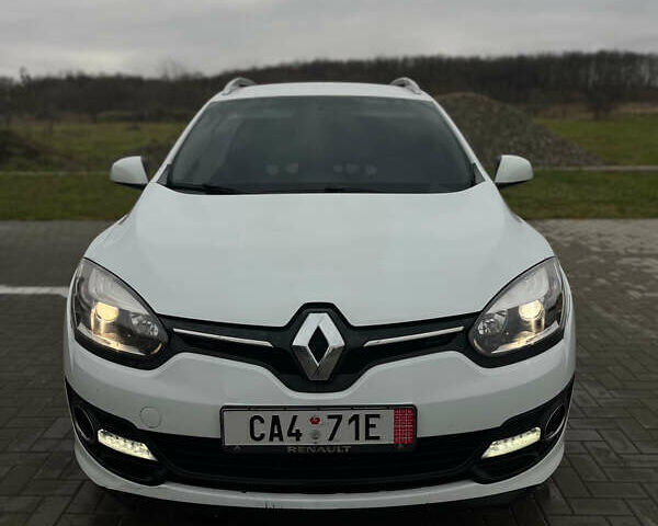 Белый Рено Меган, объемом двигателя 1.5 л и пробегом 297 тыс. км за 6690 $, фото 1 на Automoto.ua