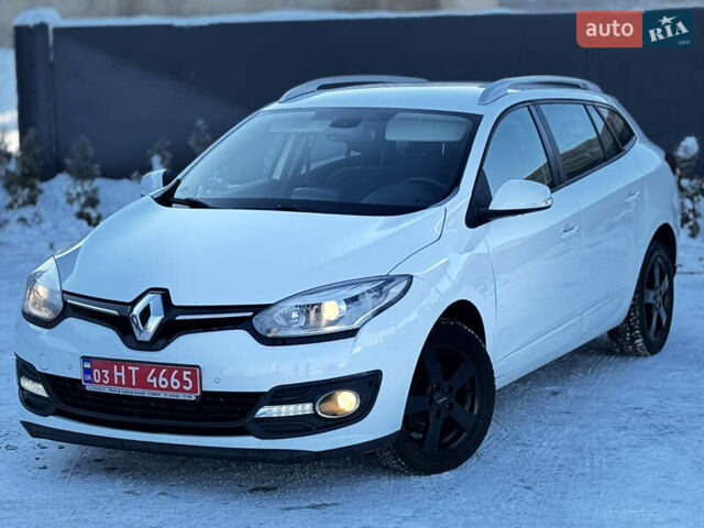 Белый Рено Меган, объемом двигателя 1.5 л и пробегом 261 тыс. км за 7999 $, фото 1 на Automoto.ua