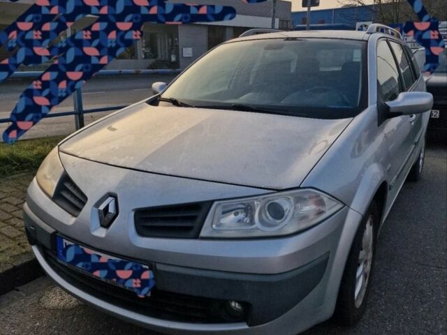 Білий Рено Меган, об'ємом двигуна 2.3 л та пробігом 209 тис. км за 5950 $, фото 1 на Automoto.ua