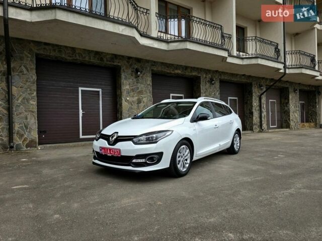 Білий Рено Меган, об'ємом двигуна 1.5 л та пробігом 217 тис. км за 8900 $, фото 1 на Automoto.ua
