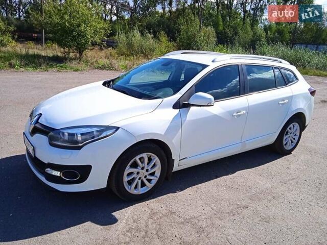 Білий Рено Меган, об'ємом двигуна 1.46 л та пробігом 235 тис. км за 7950 $, фото 1 на Automoto.ua