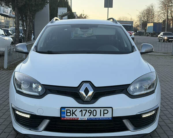 Белый Рено Меган, объемом двигателя 1.5 л и пробегом 265 тыс. км за 8550 $, фото 1 на Automoto.ua