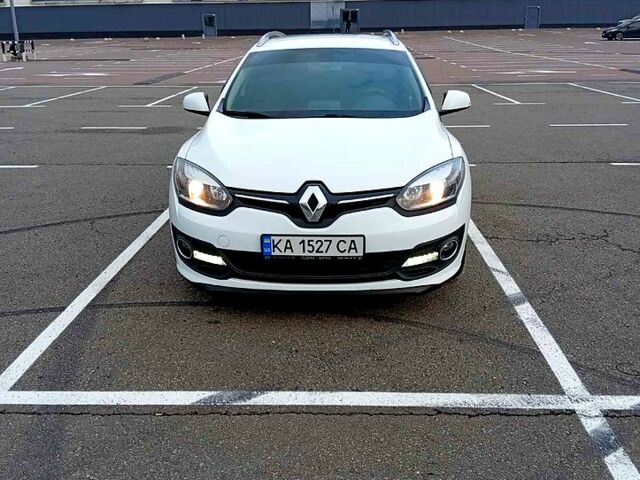 Белый Рено Меган, объемом двигателя 1.5 л и пробегом 238 тыс. км за 9200 $, фото 1 на Automoto.ua