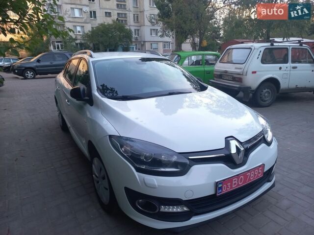 Белый Рено Меган, объемом двигателя 0 л и пробегом 162 тыс. км за 6550 $, фото 1 на Automoto.ua
