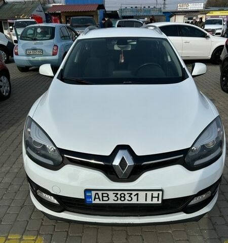 Білий Рено Меган, об'ємом двигуна 1.5 л та пробігом 226 тис. км за 8800 $, фото 1 на Automoto.ua
