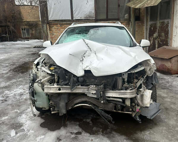 Білий Рено Меган, об'ємом двигуна 1.5 л та пробігом 300 тис. км за 4000 $, фото 1 на Automoto.ua