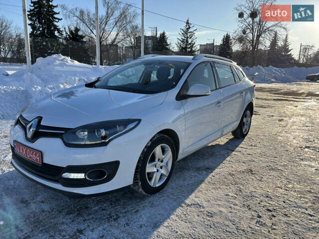 Белый Рено Меган, объемом двигателя 1.5 л и пробегом 223 тыс. км за 8800 $, фото 1 на Automoto.ua