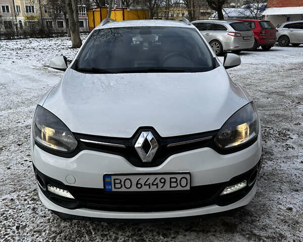 Білий Рено Меган, об'ємом двигуна 1.46 л та пробігом 270 тис. км за 7950 $, фото 1 на Automoto.ua