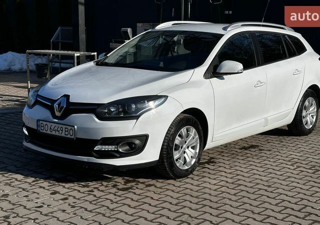 Белый Рено Меган, объемом двигателя 1.46 л и пробегом 270 тыс. км за 8200 $, фото 1 на Automoto.ua