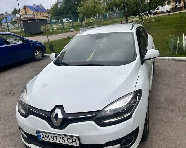 Білий Рено Меган, об'ємом двигуна 1.46 л та пробігом 305 тис. км за 8400 $, фото 1 на Automoto.ua