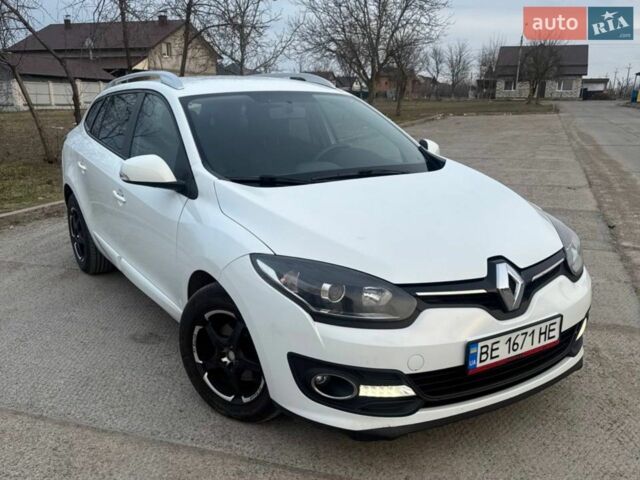 Белый Рено Меган, объемом двигателя 1.46 л и пробегом 201 тыс. км за 8600 $, фото 1 на Automoto.ua