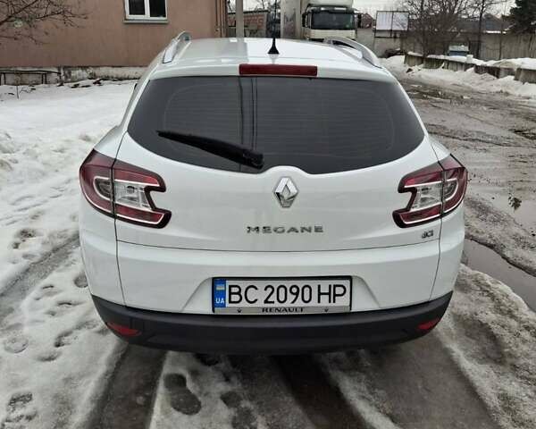 Білий Рено Меган, об'ємом двигуна 1.46 л та пробігом 260 тис. км за 9500 $, фото 1 на Automoto.ua