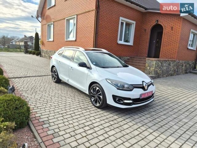 Белый Рено Меган, объемом двигателя 1.5 л и пробегом 217 тыс. км за 11350 $, фото 1 на Automoto.ua