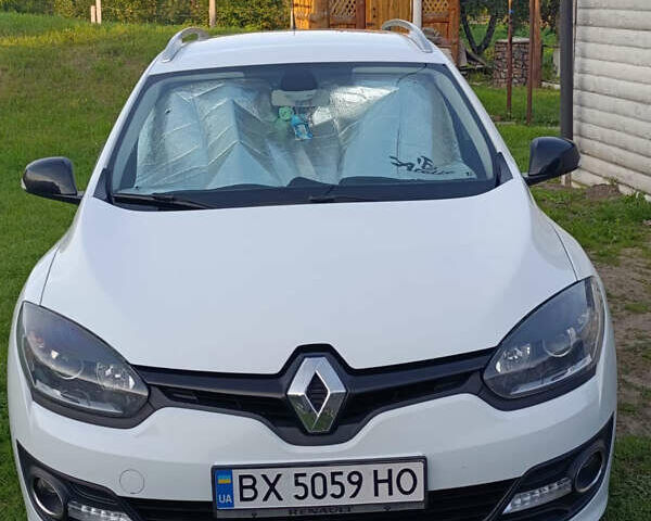 Белый Рено Меган, объемом двигателя 1.46 л и пробегом 236 тыс. км за 8999 $, фото 1 на Automoto.ua