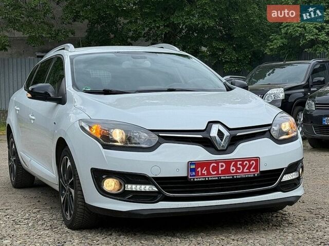Белый Рено Меган, объемом двигателя 1.6 л и пробегом 173 тыс. км за 9900 $, фото 1 на Automoto.ua