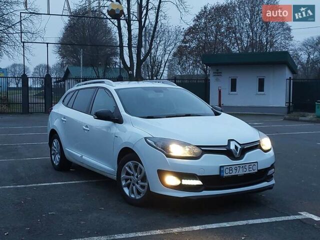 Белый Рено Меган, объемом двигателя 1.5 л и пробегом 207 тыс. км за 8000 $, фото 1 на Automoto.ua
