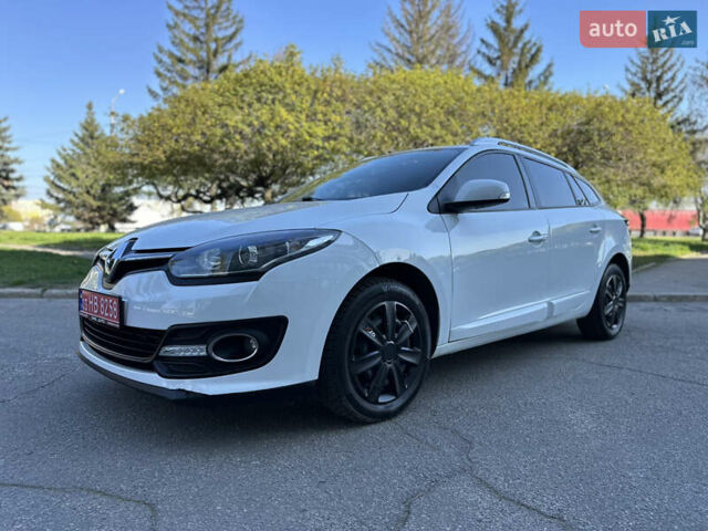Белый Рено Меган, объемом двигателя 1.5 л и пробегом 165 тыс. км за 9500 $, фото 1 на Automoto.ua