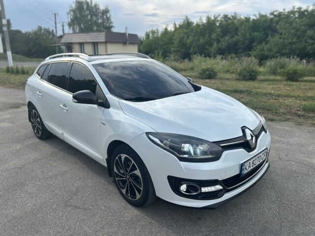 Белый Рено Меган, объемом двигателя 1.5 л и пробегом 245 тыс. км за 9600 $, фото 1 на Automoto.ua