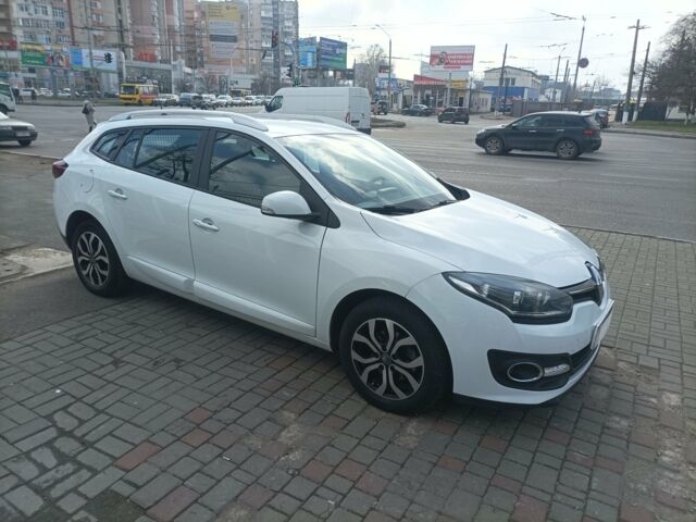 Білий Рено Меган, об'ємом двигуна 15 л та пробігом 125 тис. км за 9900 $, фото 1 на Automoto.ua
