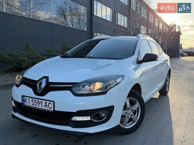 Белый Рено Меган, объемом двигателя 1.46 л и пробегом 230 тыс. км за 8999 $, фото 1 на Automoto.ua