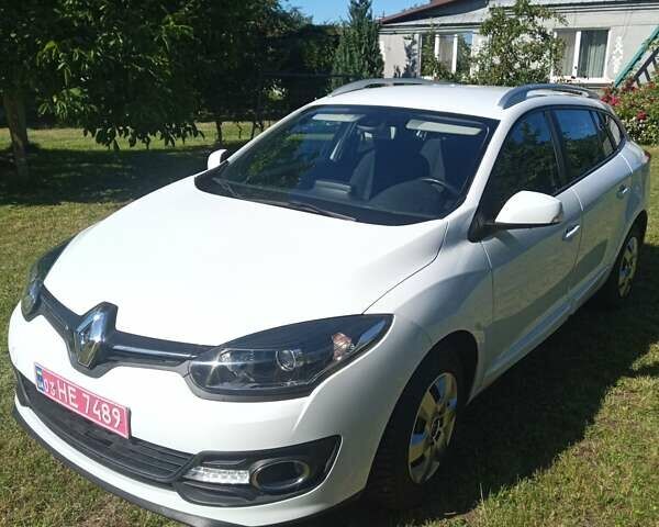 Белый Рено Меган, объемом двигателя 1.5 л и пробегом 180 тыс. км за 10499 $, фото 1 на Automoto.ua