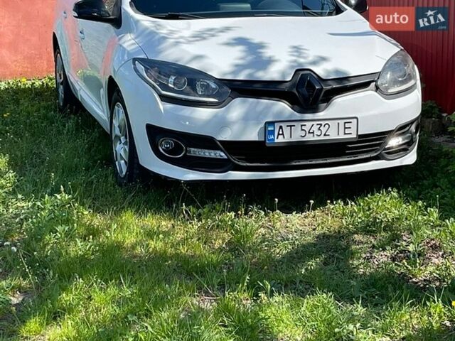 Белый Рено Меган, объемом двигателя 1.5 л и пробегом 356 тыс. км за 7799 $, фото 1 на Automoto.ua