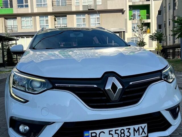 Белый Рено Меган, объемом двигателя 1.46 л и пробегом 226 тыс. км за 10600 $, фото 1 на Automoto.ua