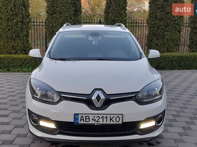Белый Рено Меган, объемом двигателя 1.5 л и пробегом 231 тыс. км за 9450 $, фото 1 на Automoto.ua