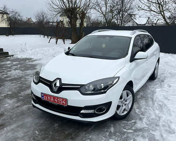 Белый Рено Меган, объемом двигателя 1.5 л и пробегом 208 тыс. км за 9500 $, фото 1 на Automoto.ua