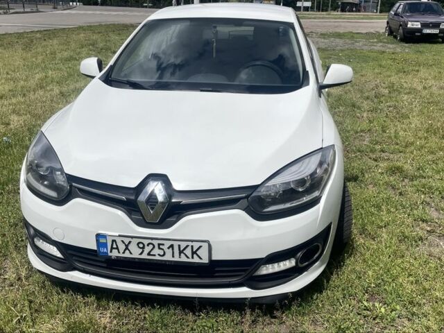 Белый Рено Меган, объемом двигателя 1.5 л и пробегом 236 тыс. км за 7900 $, фото 1 на Automoto.ua