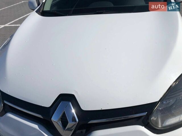 Белый Рено Меган, объемом двигателя 1.5 л и пробегом 284 тыс. км за 8900 $, фото 1 на Automoto.ua