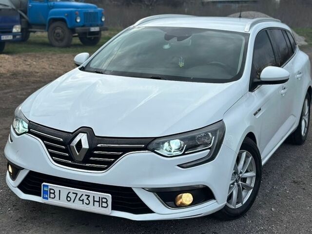Білий Рено Меган, об'ємом двигуна 1.46 л та пробігом 240 тис. км за 12500 $, фото 1 на Automoto.ua