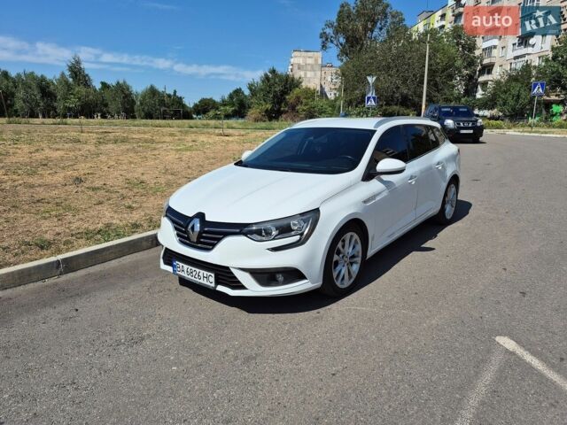 Белый Рено Меган, объемом двигателя 1.46 л и пробегом 266 тыс. км за 13500 $, фото 1 на Automoto.ua