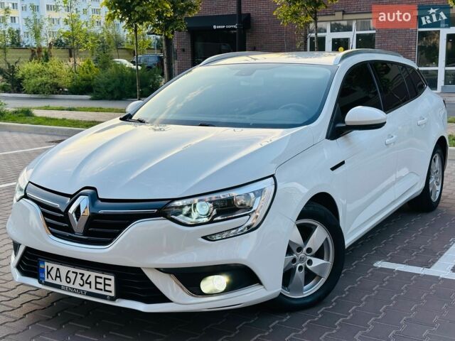 Білий Рено Меган, об'ємом двигуна 1.46 л та пробігом 178 тис. км за 11999 $, фото 1 на Automoto.ua