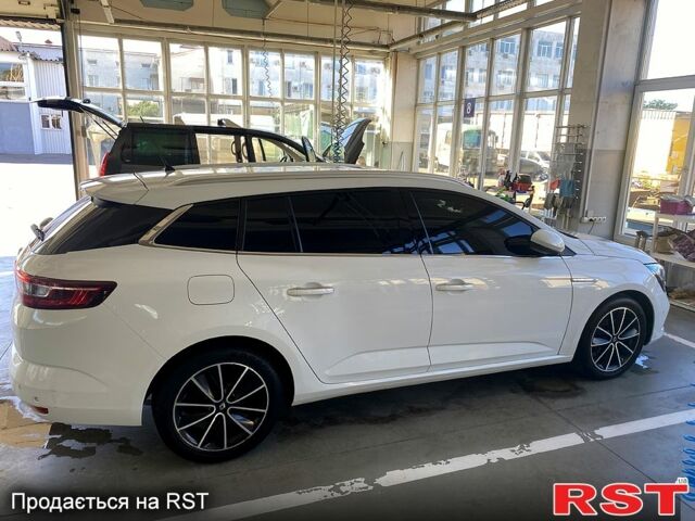 Білий Рено Меган, об'ємом двигуна 1.5 л та пробігом 270 тис. км за 13200 $, фото 1 на Automoto.ua