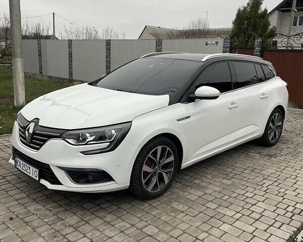 Белый Рено Меган, объемом двигателя 1.5 л и пробегом 200 тыс. км за 11500 $, фото 1 на Automoto.ua