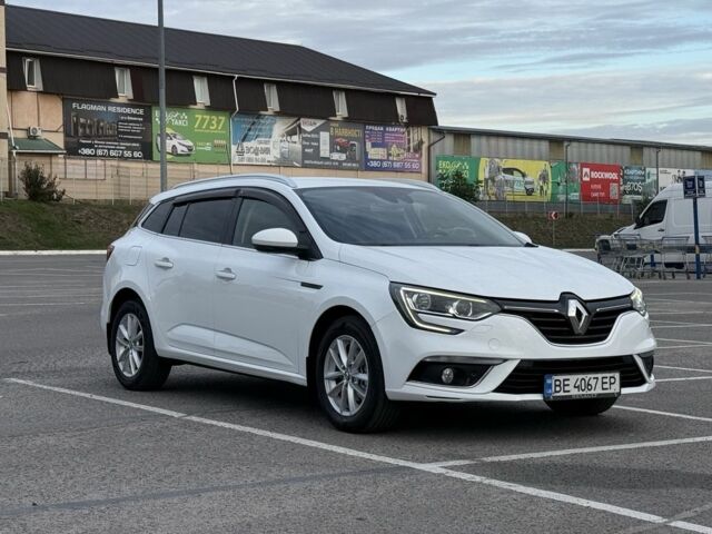 Білий Рено Меган, об'ємом двигуна 1.5 л та пробігом 217 тис. км за 11735 $, фото 1 на Automoto.ua