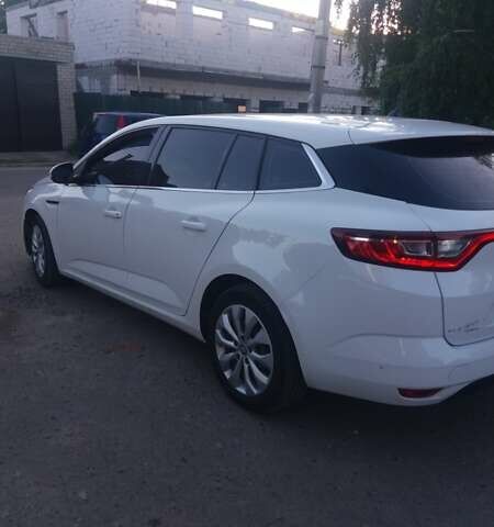Білий Рено Меган, об'ємом двигуна 1.5 л та пробігом 205 тис. км за 11600 $, фото 1 на Automoto.ua