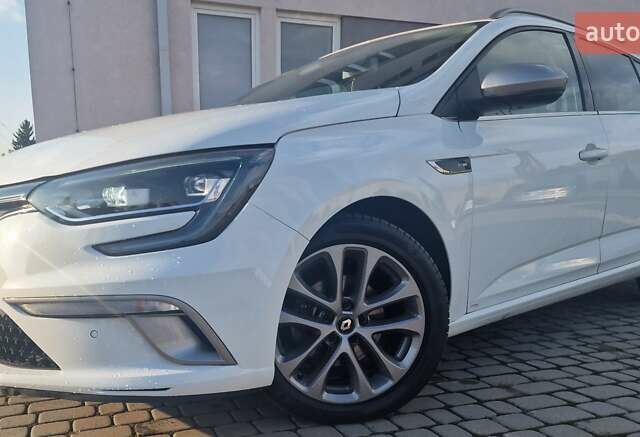 Белый Рено Меган, объемом двигателя 1.5 л и пробегом 218 тыс. км за 14900 $, фото 1 на Automoto.ua