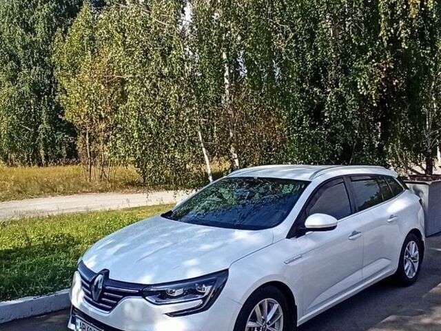 Белый Рено Меган, объемом двигателя 1.46 л и пробегом 175 тыс. км за 14300 $, фото 1 на Automoto.ua