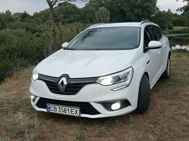 Білий Рено Меган, об'ємом двигуна 1.5 л та пробігом 227 тис. км за 11000 $, фото 1 на Automoto.ua
