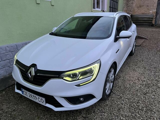 Белый Рено Меган, объемом двигателя 1.5 л и пробегом 231 тыс. км за 11100 $, фото 1 на Automoto.ua