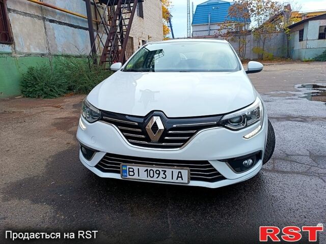 Белый Рено Меган, объемом двигателя 1.5 л и пробегом 190 тыс. км за 11500 $, фото 1 на Automoto.ua