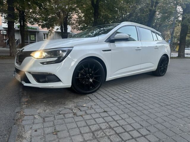 Білий Рено Меган, об'ємом двигуна 1.5 л та пробігом 295 тис. км за 12505 $, фото 1 на Automoto.ua