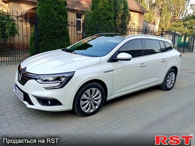 Белый Рено Меган, объемом двигателя 1.6 л и пробегом 124 тыс. км за 12500 $, фото 1 на Automoto.ua