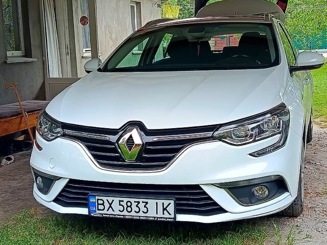 Білий Рено Меган, об'ємом двигуна 1.5 л та пробігом 185 тис. км за 13500 $, фото 1 на Automoto.ua
